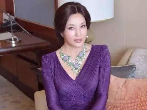 玩古董的明星,探寻明星们的古董情缘