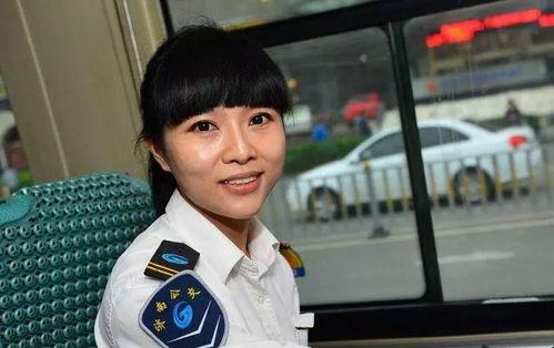 网红西安最帅公交司机,最帅公交司机走红网络