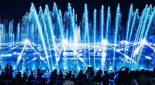 沈阳网红夜市喷泉图片,光影交织的人间烟火
